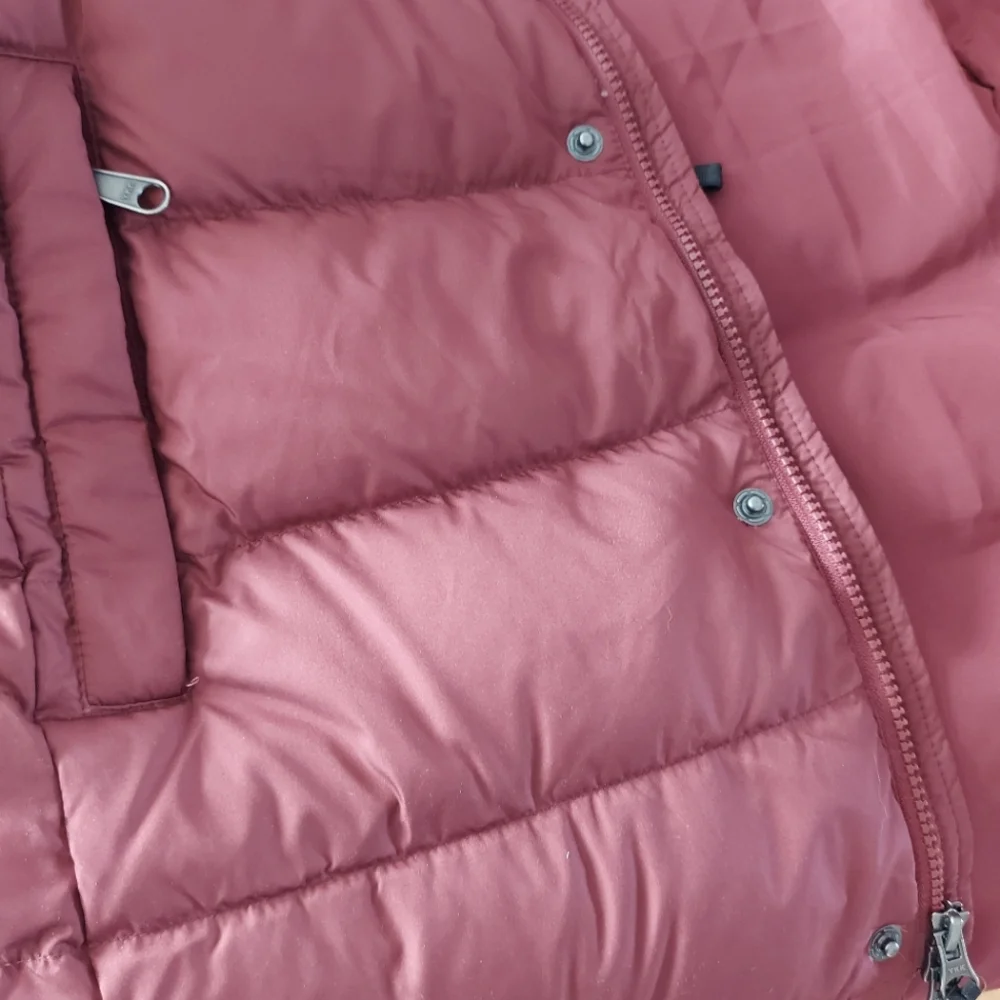 **SOLD** NWT Winter Coat, Down and Feather, Burgundy-Wine, Medium - Picture 11 of 12